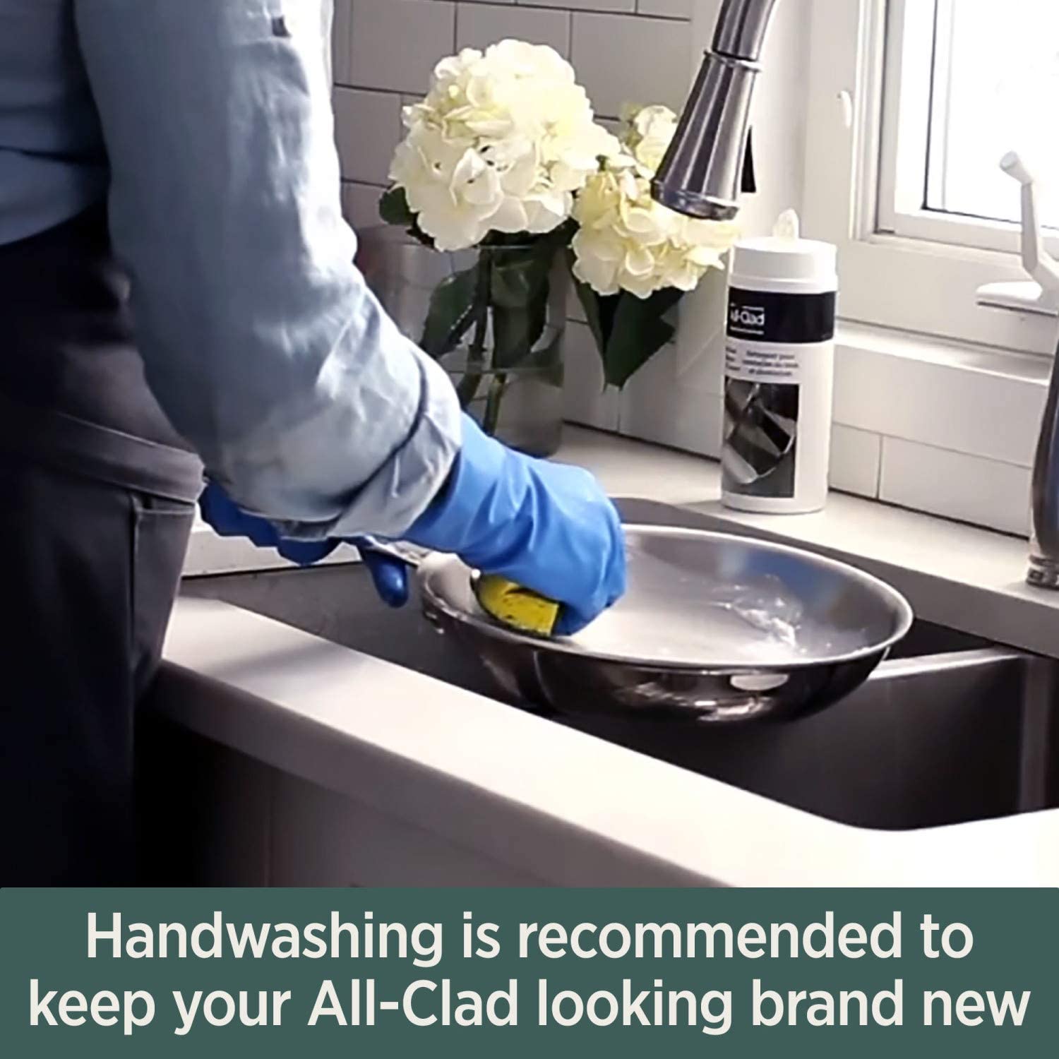 All-Clad D5 Brushed Stainless Steel Saute Pan With Lid – 3qt