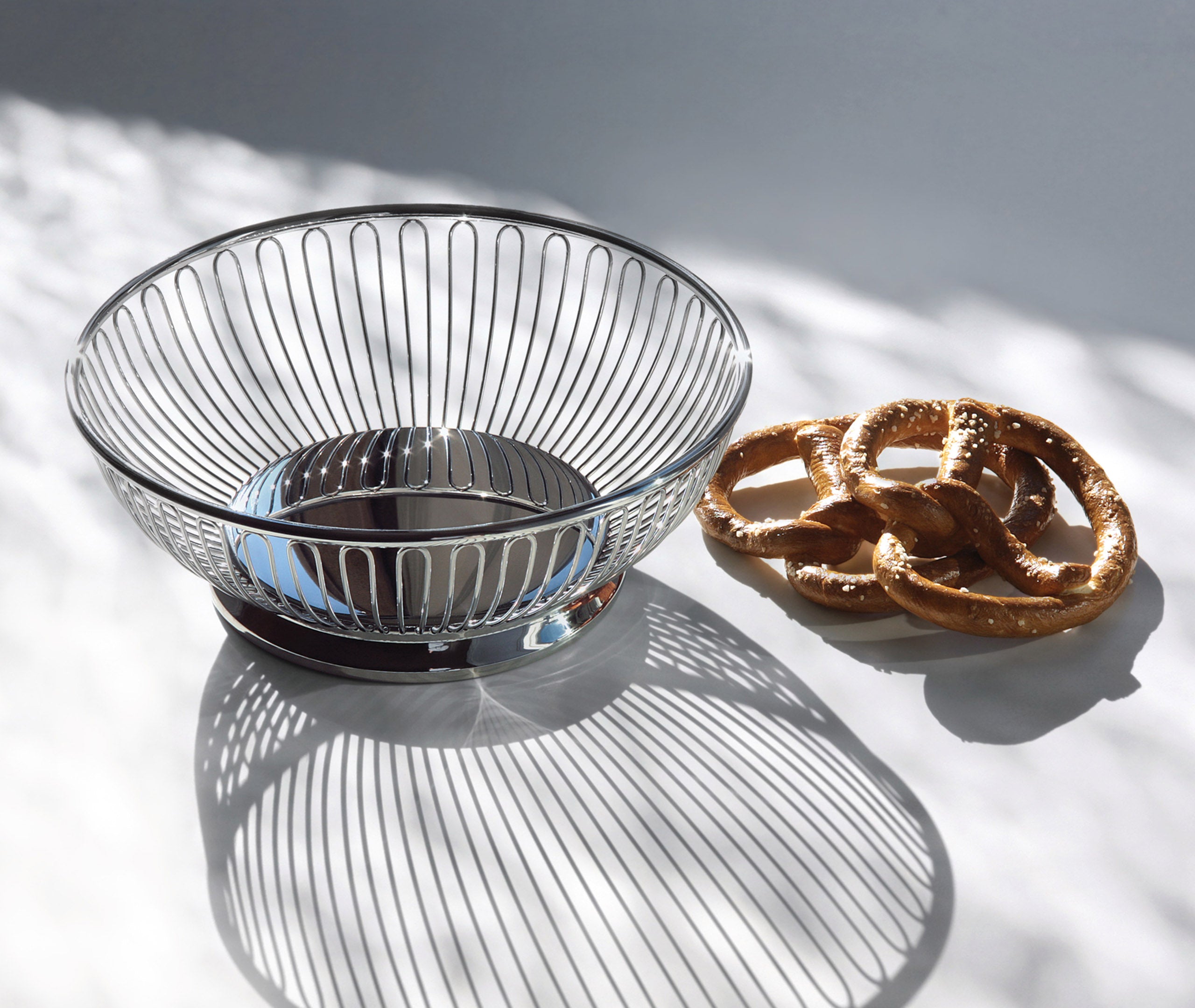 Alessi "826'" Round Metal Wire Basket – 9" Stainless