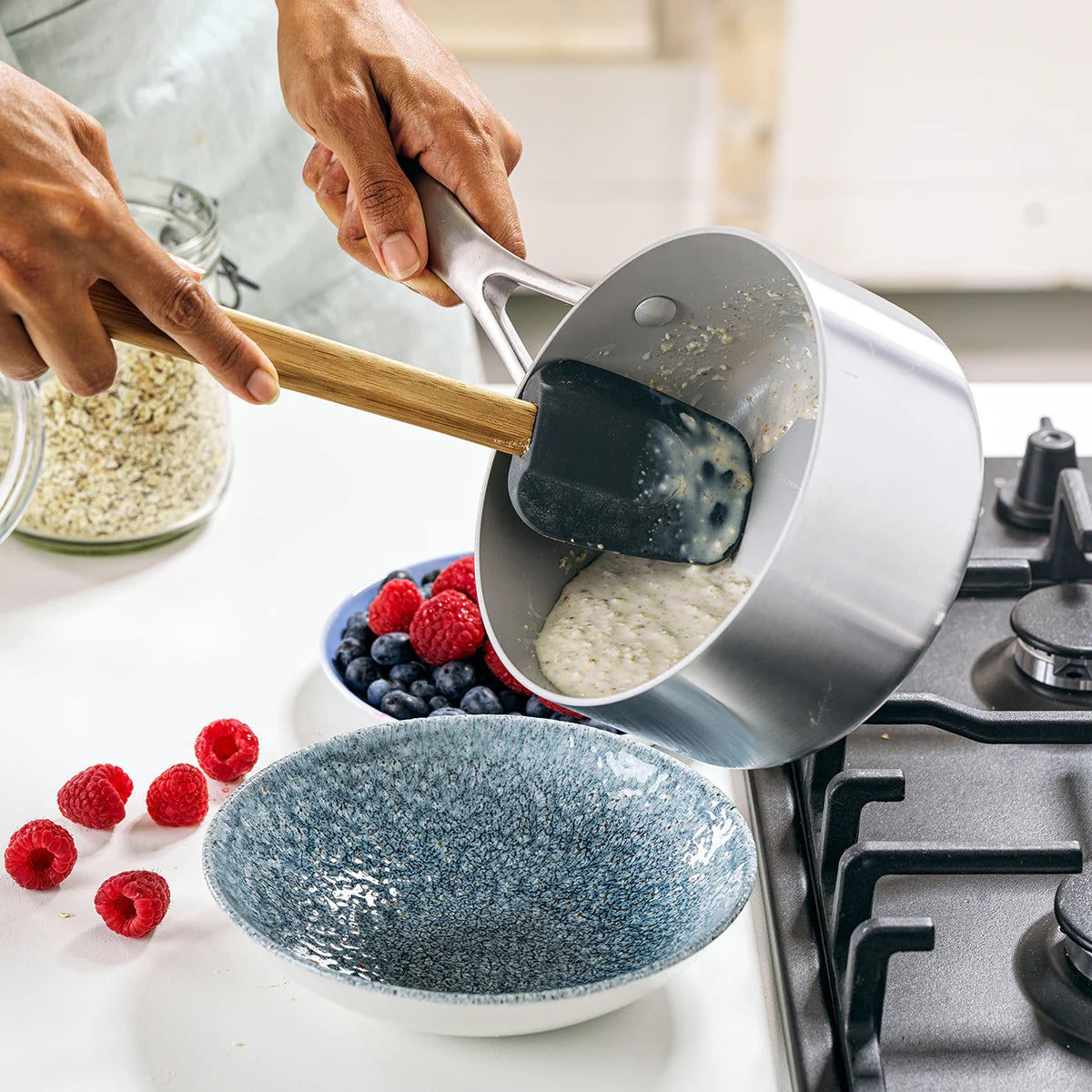 GreenPan Venice Pro Stainless Steel Ceramic Nonstick Saucepan with Lid – 1.6qt