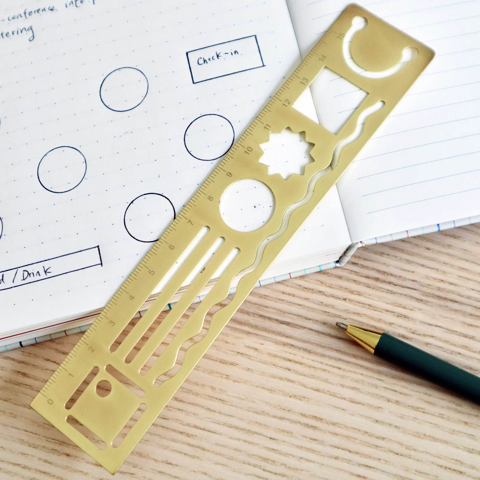 Kikkerland 3 in 1 Metal Ruler
