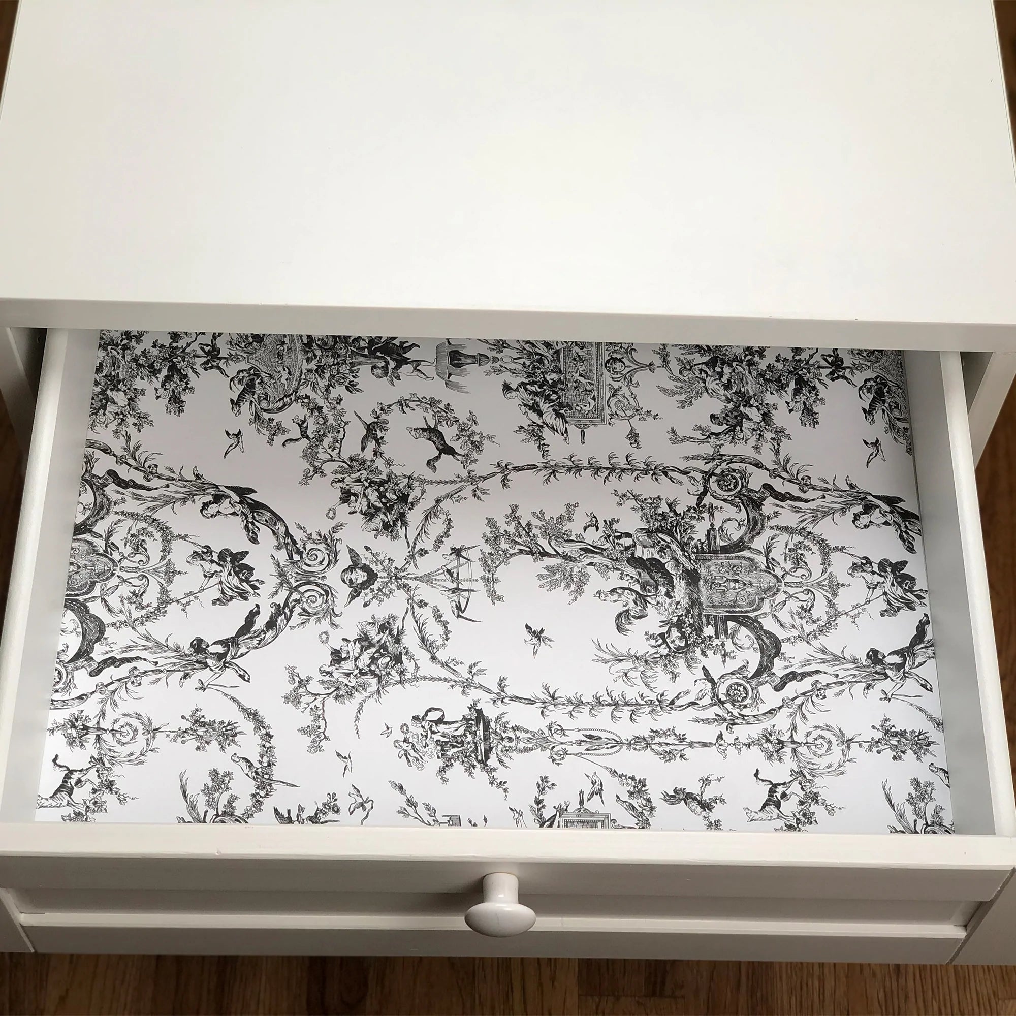 Vintage Toile Scented Drawer Liners – 6 Sheets