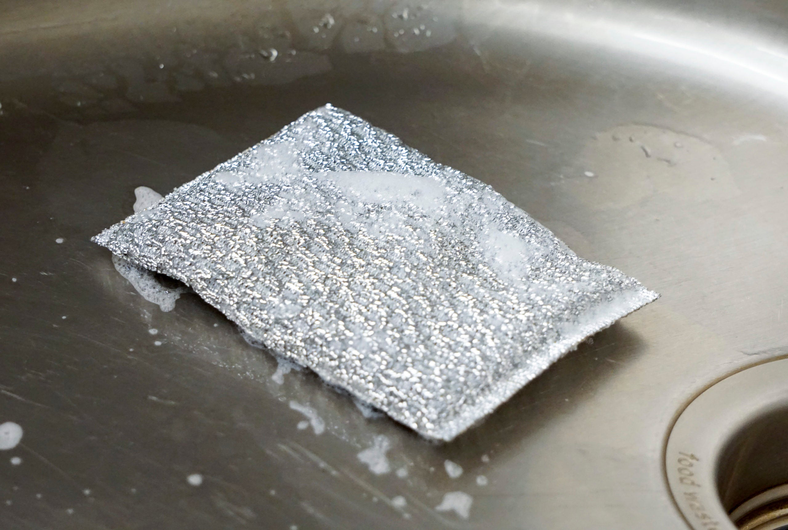 Nonstick Silver Scrubber