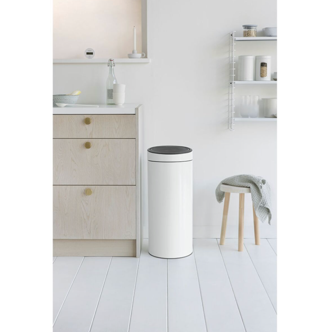 Brabantia Touch Bin Trash Can – White – 8 Gallon - LOCAL UPPER EAST SIDE DELIVERY ONLY