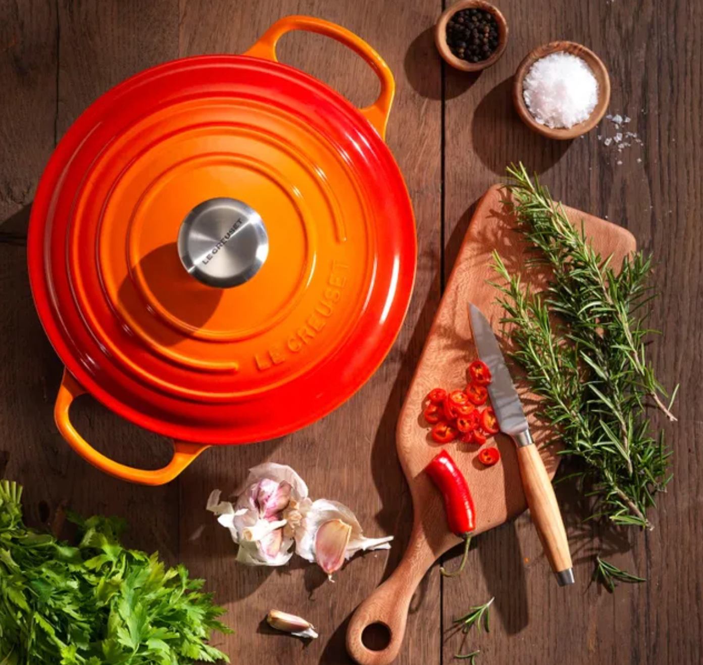 Le Creuset Round Dutch Oven – 4.5 QT – Flame