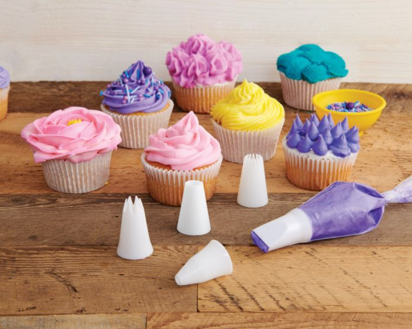 Mrs. Anderson's Baking 20-Piece Decorating Set