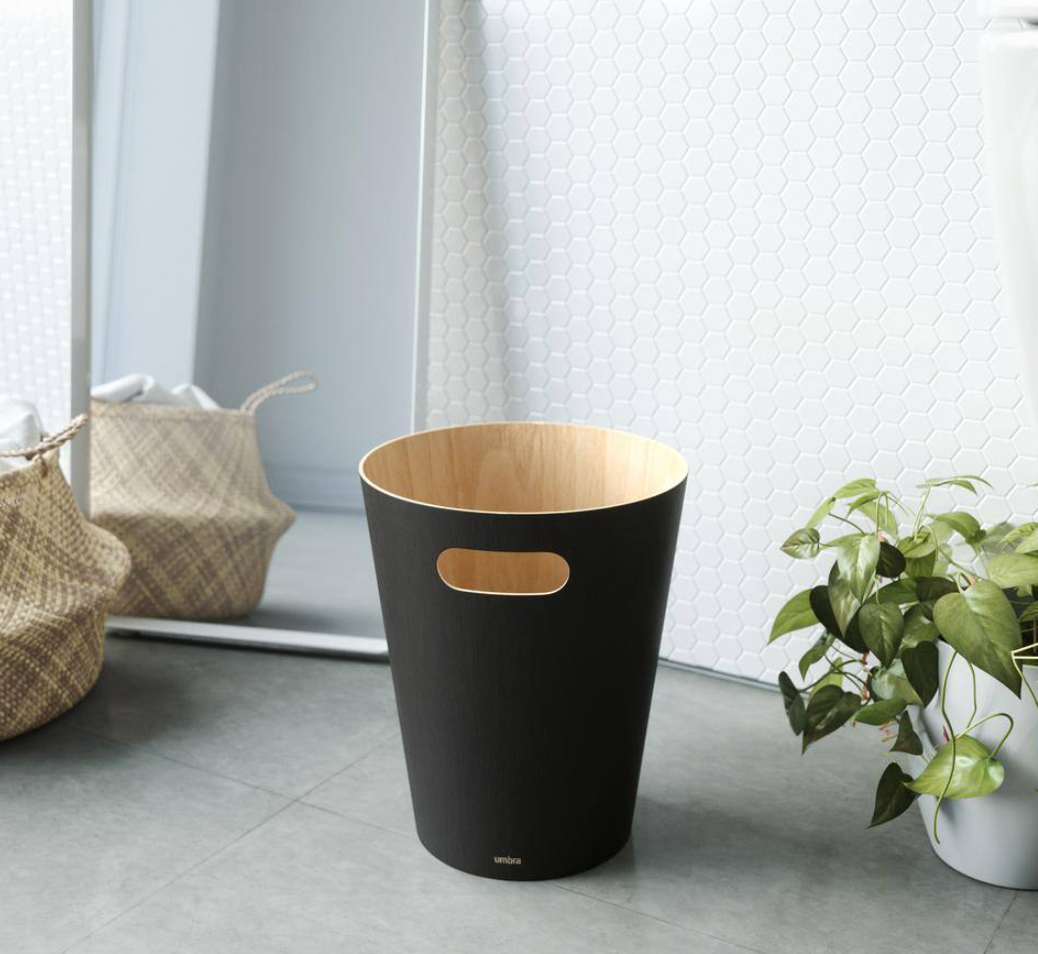 Umbra Woodrow Waste Can – Black