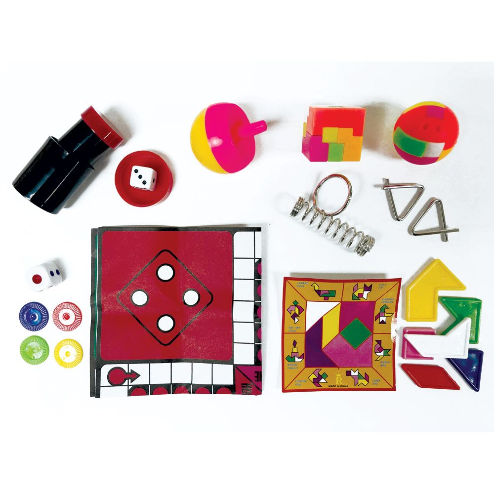 Caspari Party Hats Cone Celebration Crackers – 8 Pack