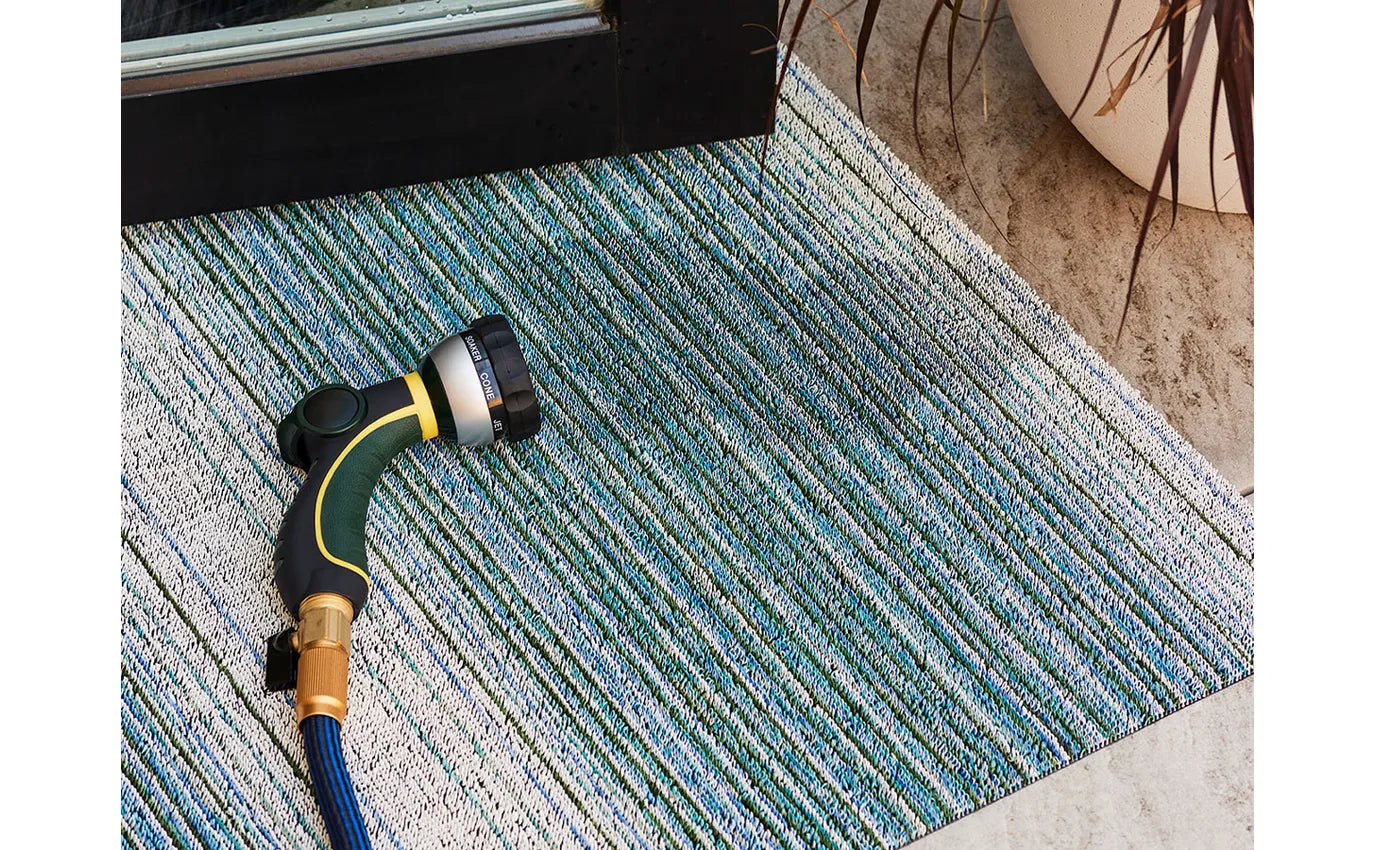 Chilewich Fade Shag Woven Door Mat – Lagoon – 24" x 36"