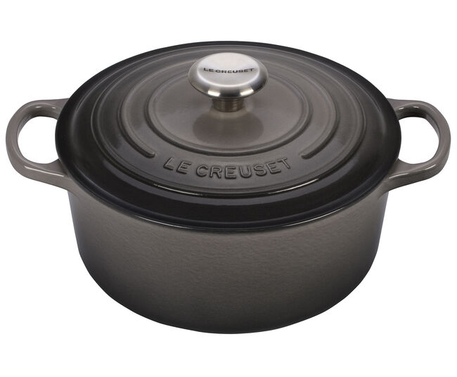 Le Creuset Round Dutch Oven – 4.5 QT – Oyster