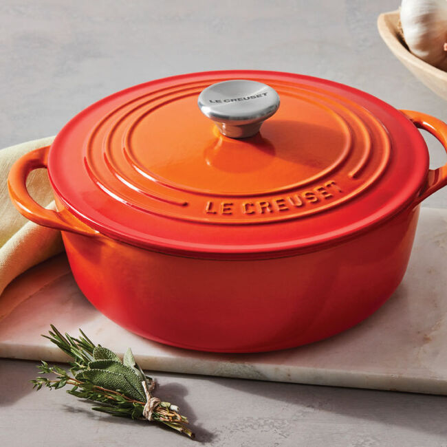 Le Creuset Round Shallow Dutch Oven – 2.75QT – Flame