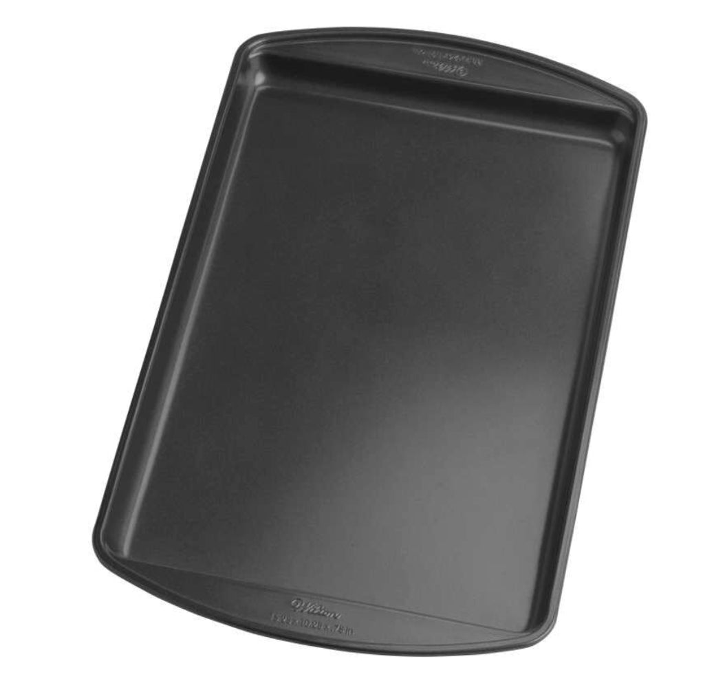 Wilton Premium Non-Stick Bakeware Cookie Sheet – 15"
