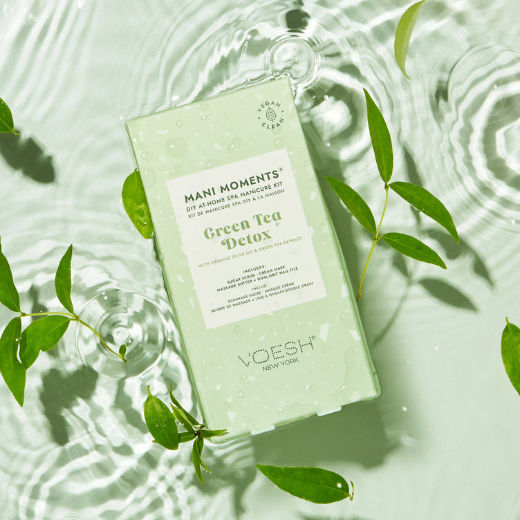 Voesh Mani Moments Revitalizing At-Home Manicure Kit – Green Tea Detox