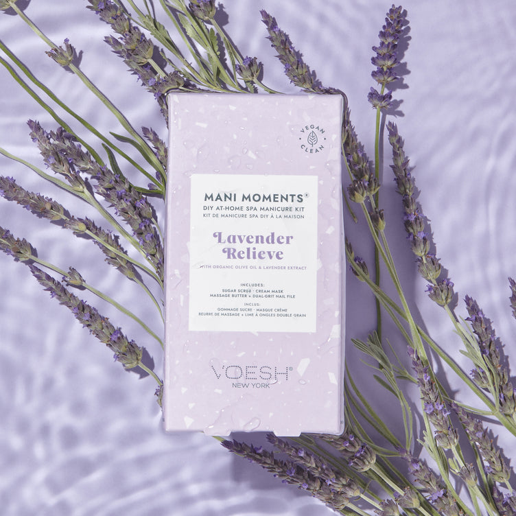 Voesh Mani Moments Revitalizing At-Home Manicure Kit – Lavender Relieve