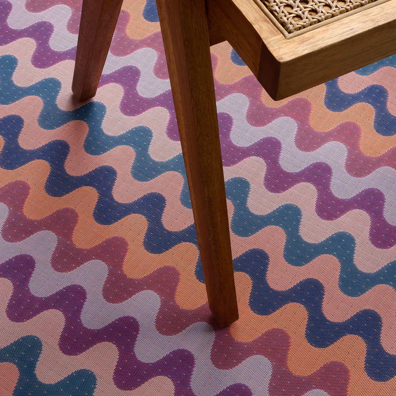 Chilewich Wiggle Rugs Floor Mat – Heat Wave  – 22" x 36"