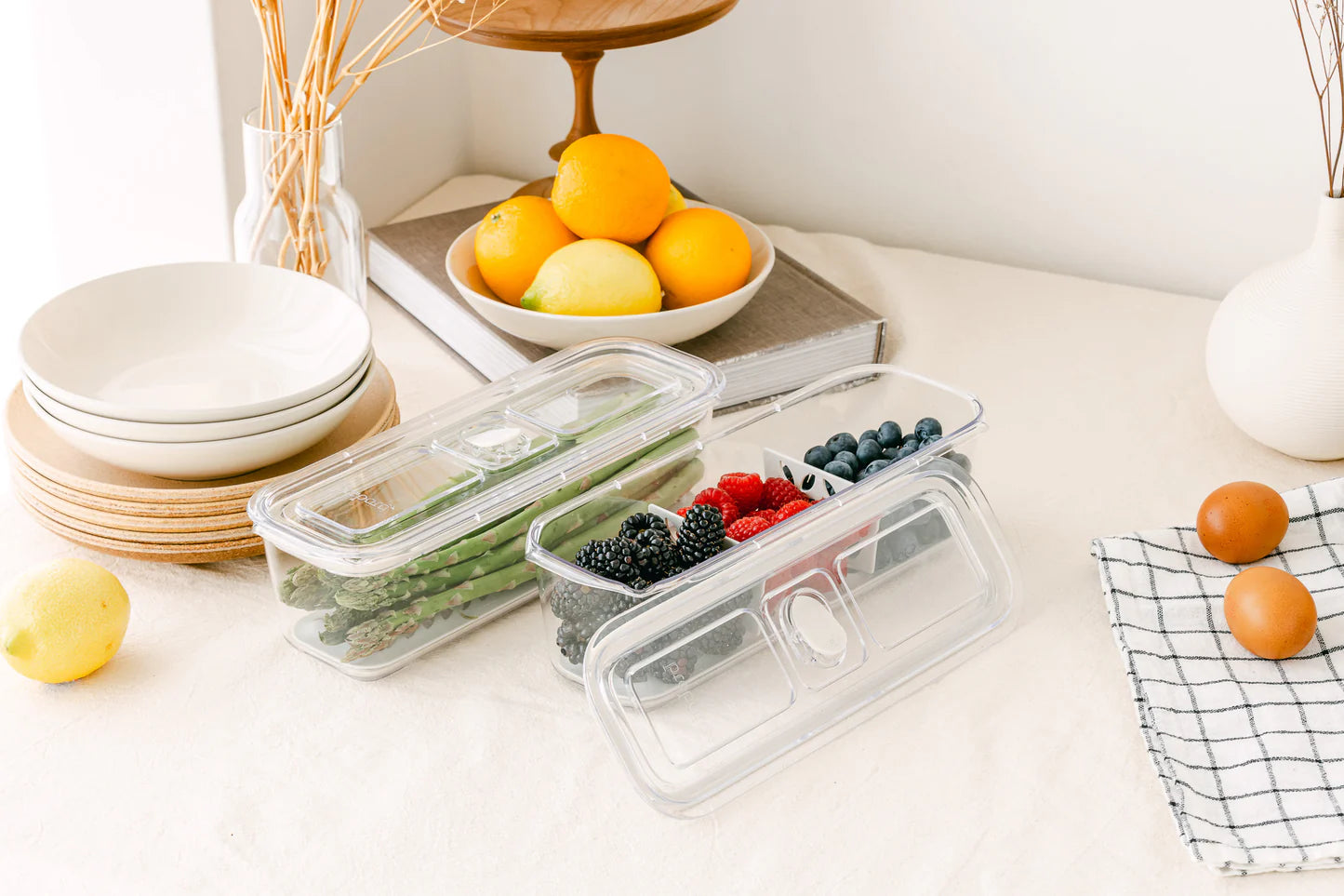 Prepara Latchlok Click Food Storage Container With Divider – 6.2 Cups