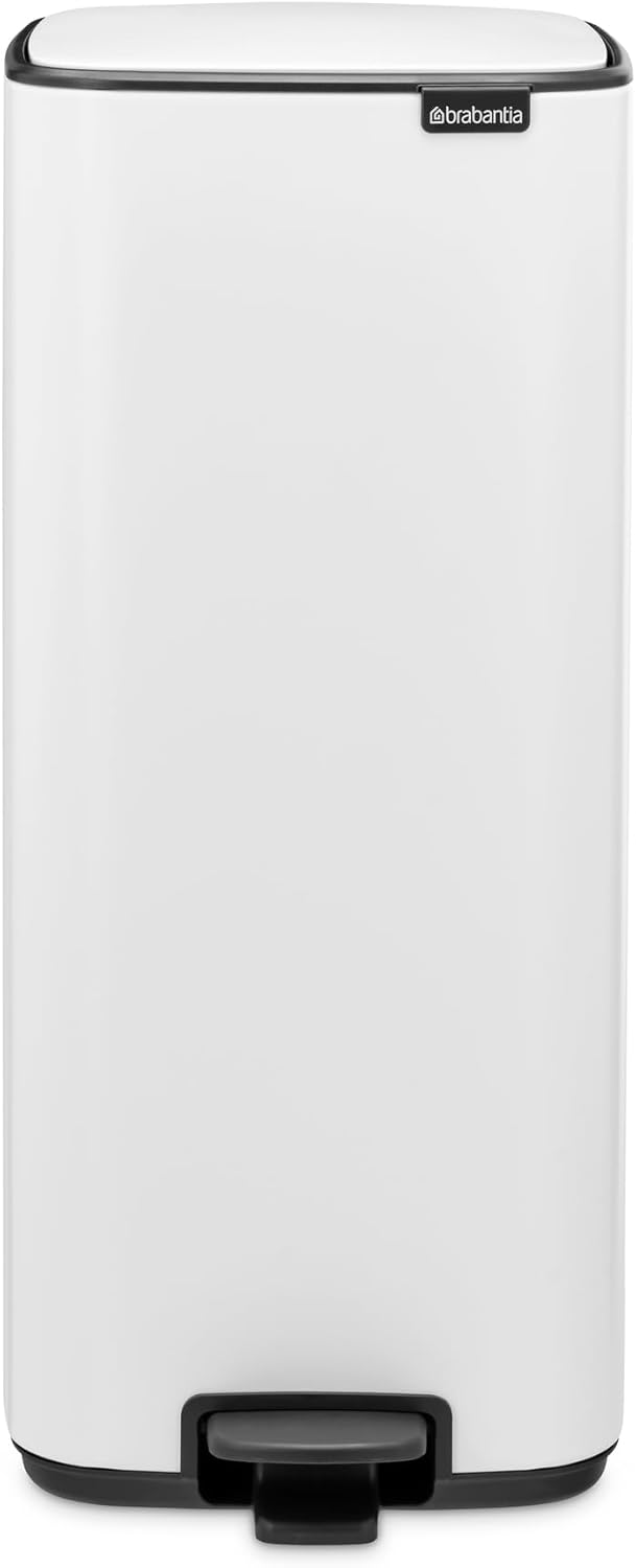 Brabantia Bo Step-On 8 Gallon Square Trash Can – White – LOCAL UPPER EAST SIDE DELIVERY ONLY (Copy)