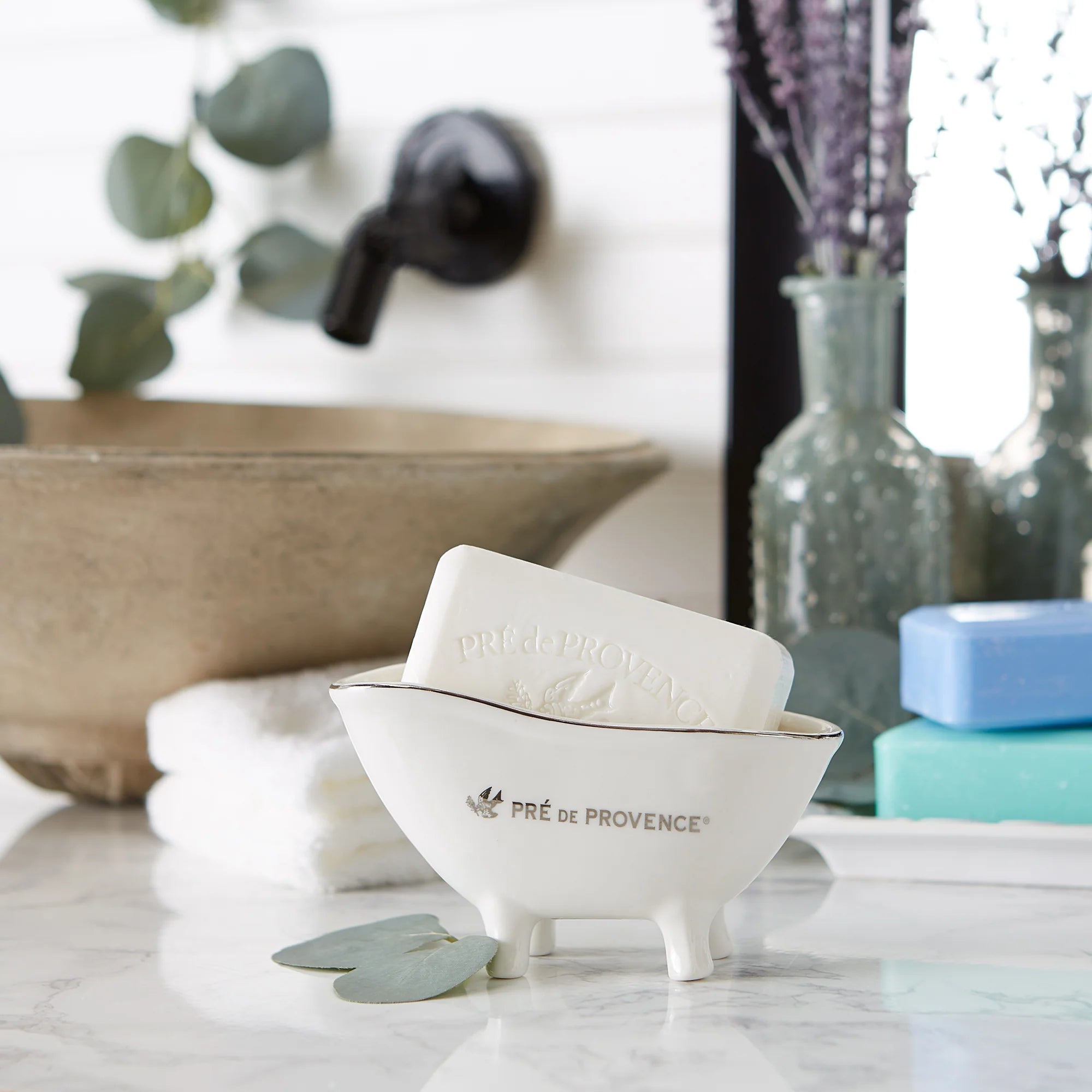 Pre De Provence Ceramic 'Le Bain' Soap Dish