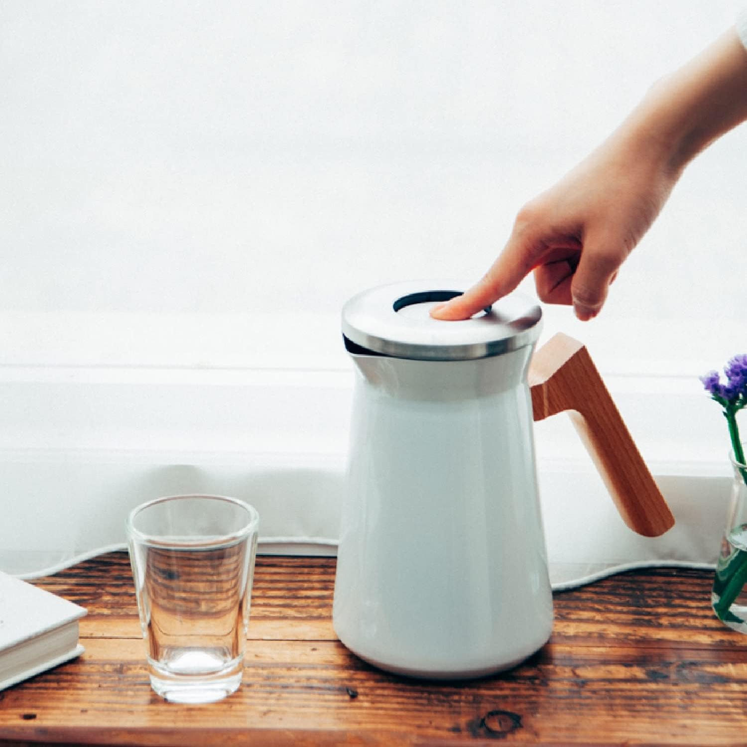 Simply Hario Double-Walled Stainless Steel Pot – 20oz.