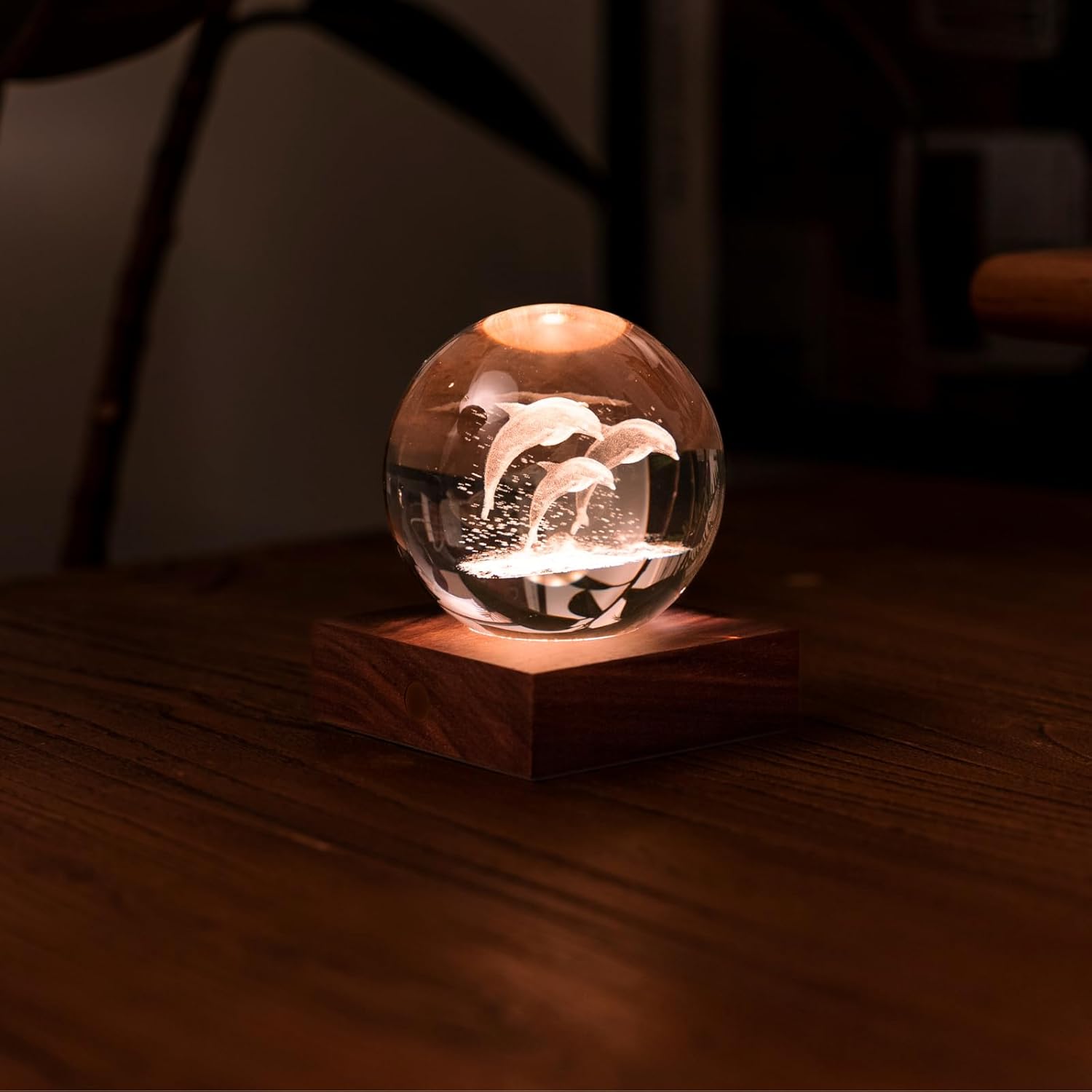 Gingko Designs Amber Crystal Paper Weight – Jumping Dolphins