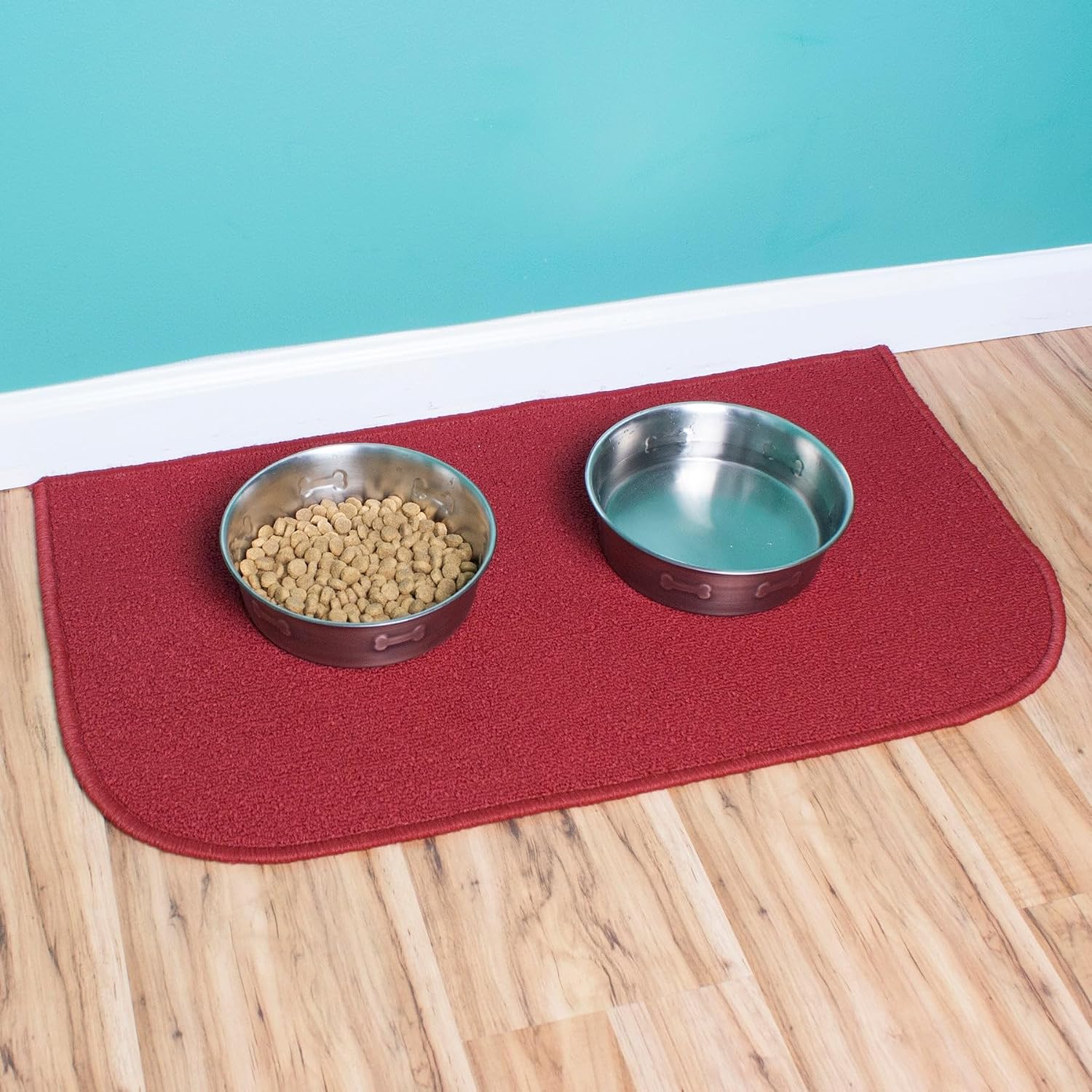 Ritz Solid Stain Resistant Accent Rug – Red – 18" x 30"