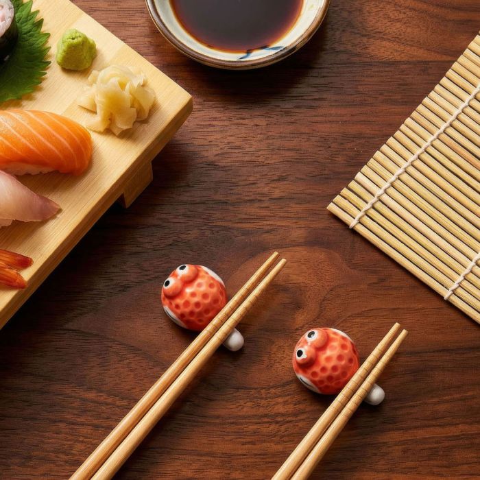 Helen’s Asian Kitchen Chopstick And Rest Fish – Set Of 2