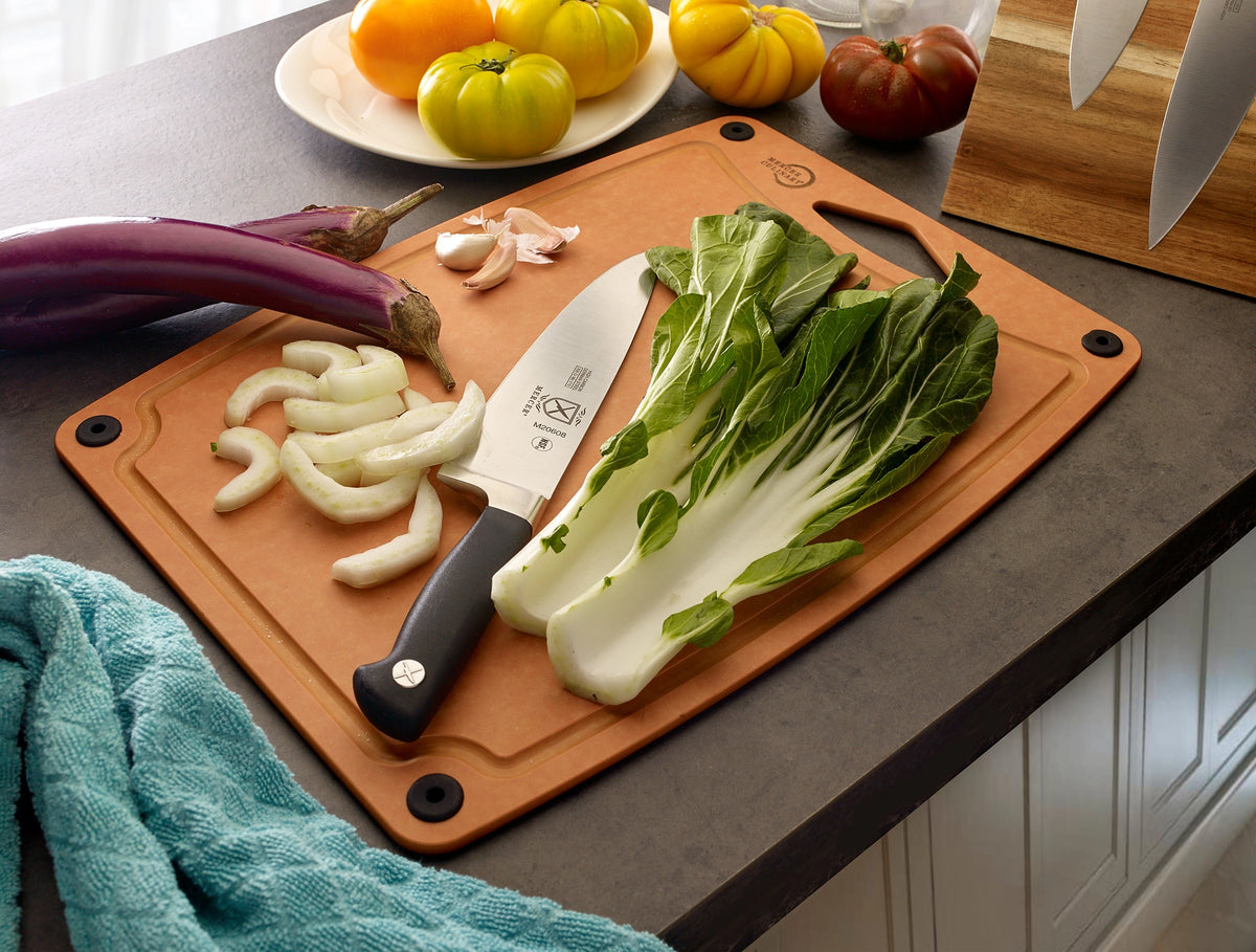 Composite Large Cutting Board With Silicone Feet Grove – 17.25" X 11.75"