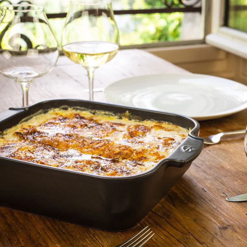 https://sfeldmanhousewares.com/cdn/shop/files/Appolia_Square_Ceramic_Casserole_a33449d1-cad2-48f2-a319-5077b952dc46_800x.webp?v=1695130889