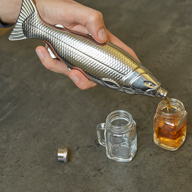 Kikkerland Fish Flask – 4 fl. oz