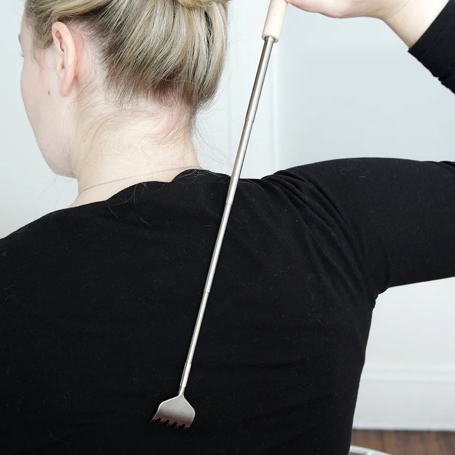 Kikkerland Extendable Wooden Back Scratcher