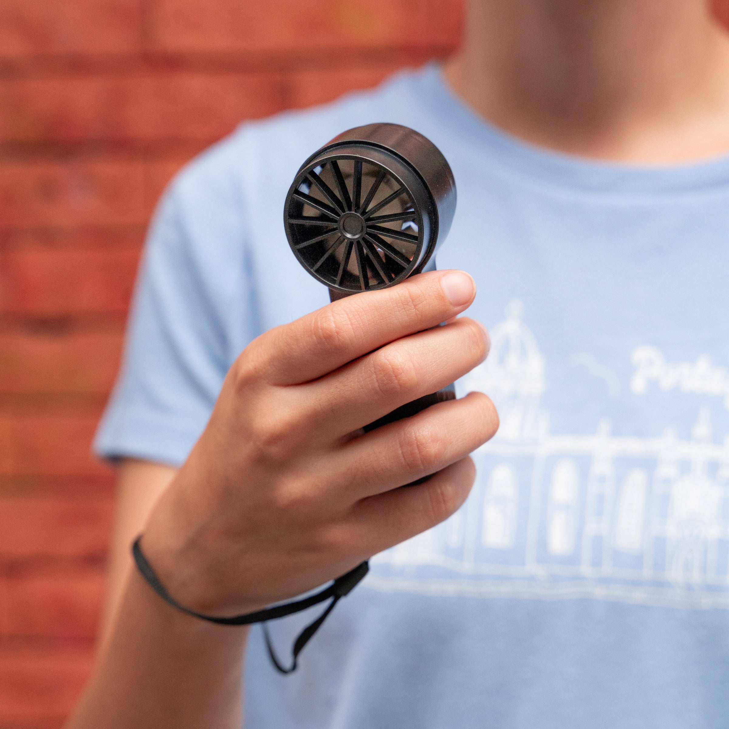 Kikkerland Mighty Mini Fan – S. Feldman Housewares