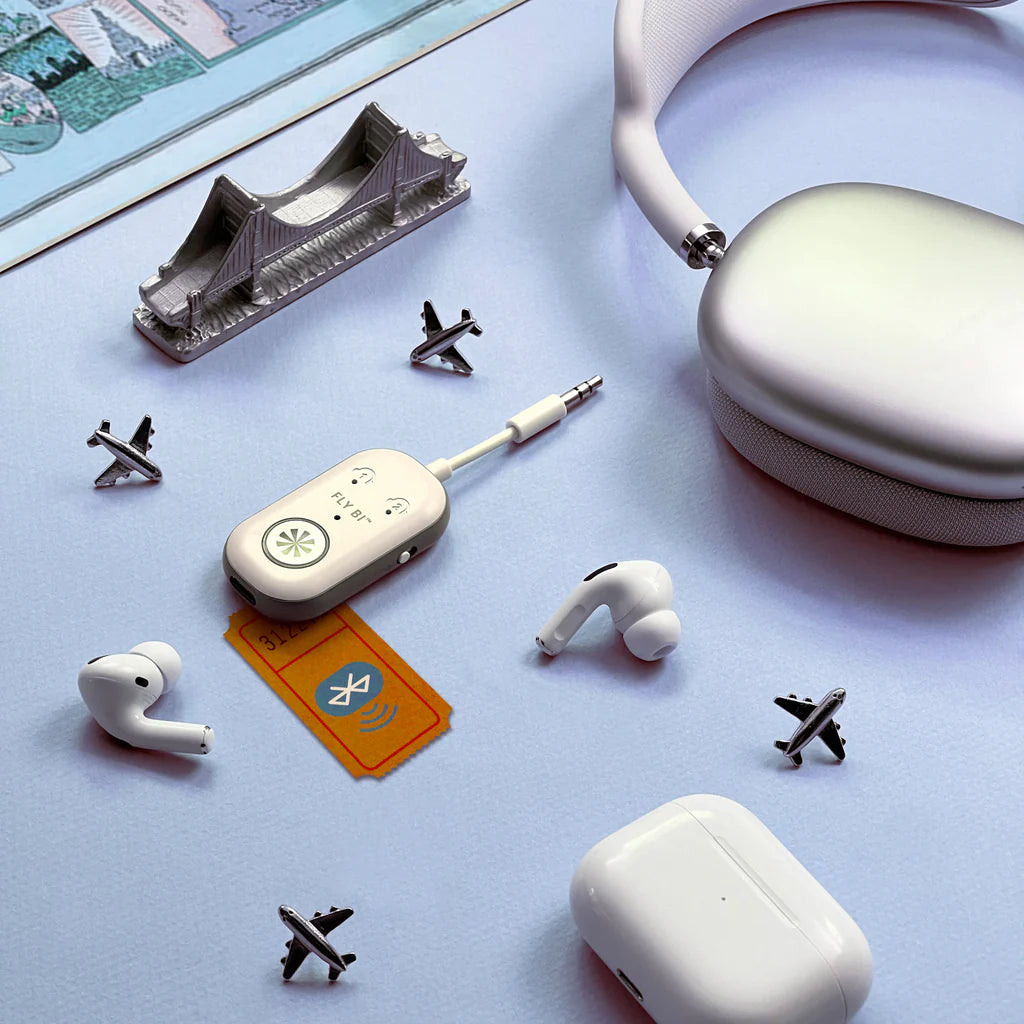 Tech Candy Fly Bi – Connects Headphone Jack to Wireless Earbuds or Headphones