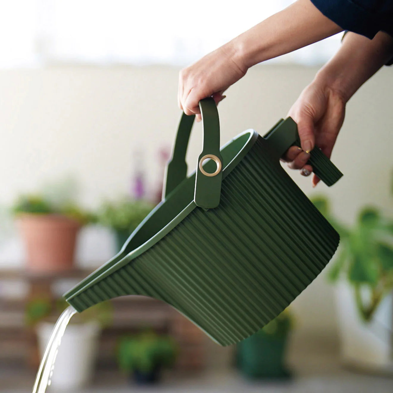 Hachiman Garden Beetle Watering Cans - Large 5L – Green