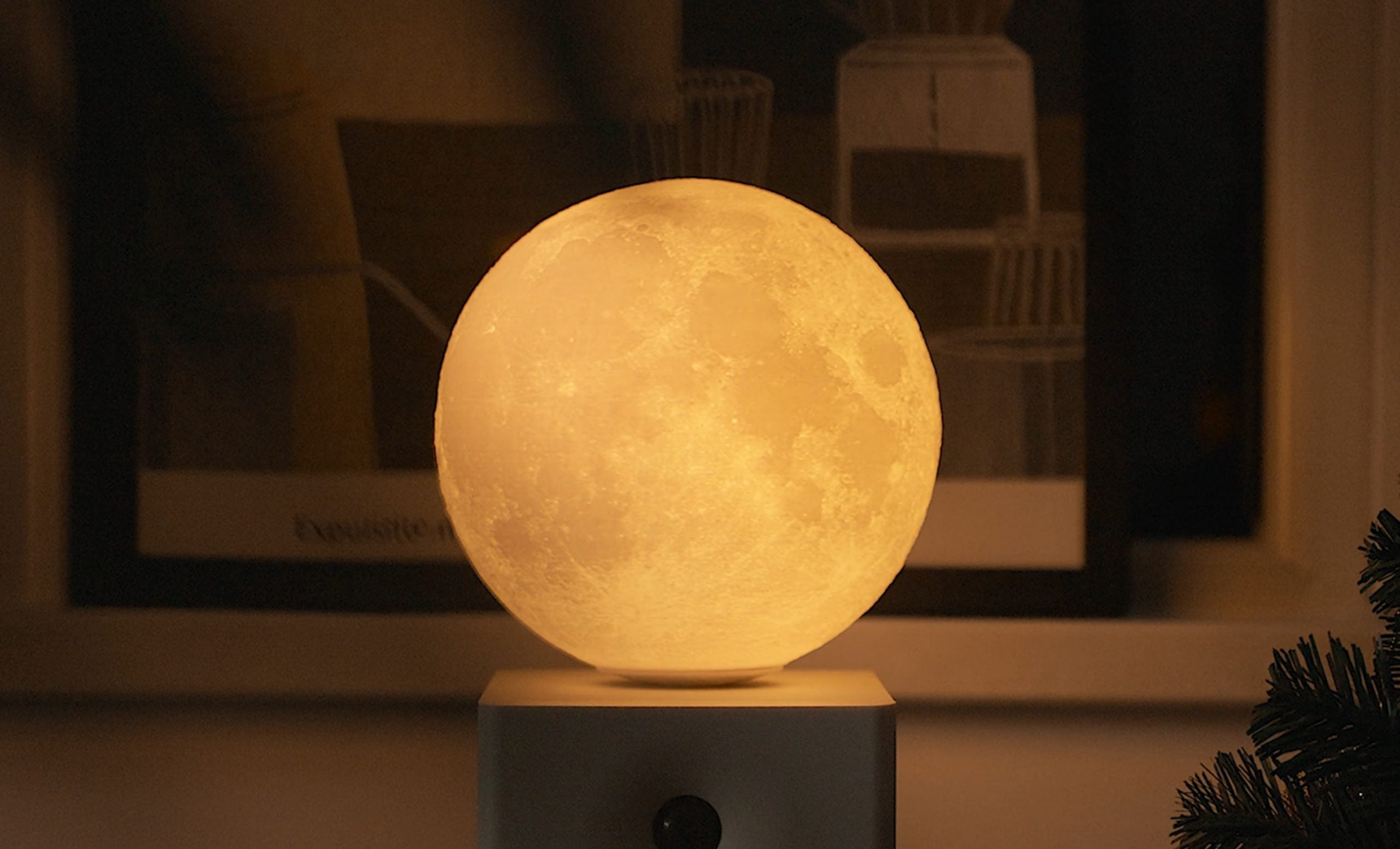 Smart LunaSpin Portable Self -Spinning 3D Printed Moon Lamp – 7"