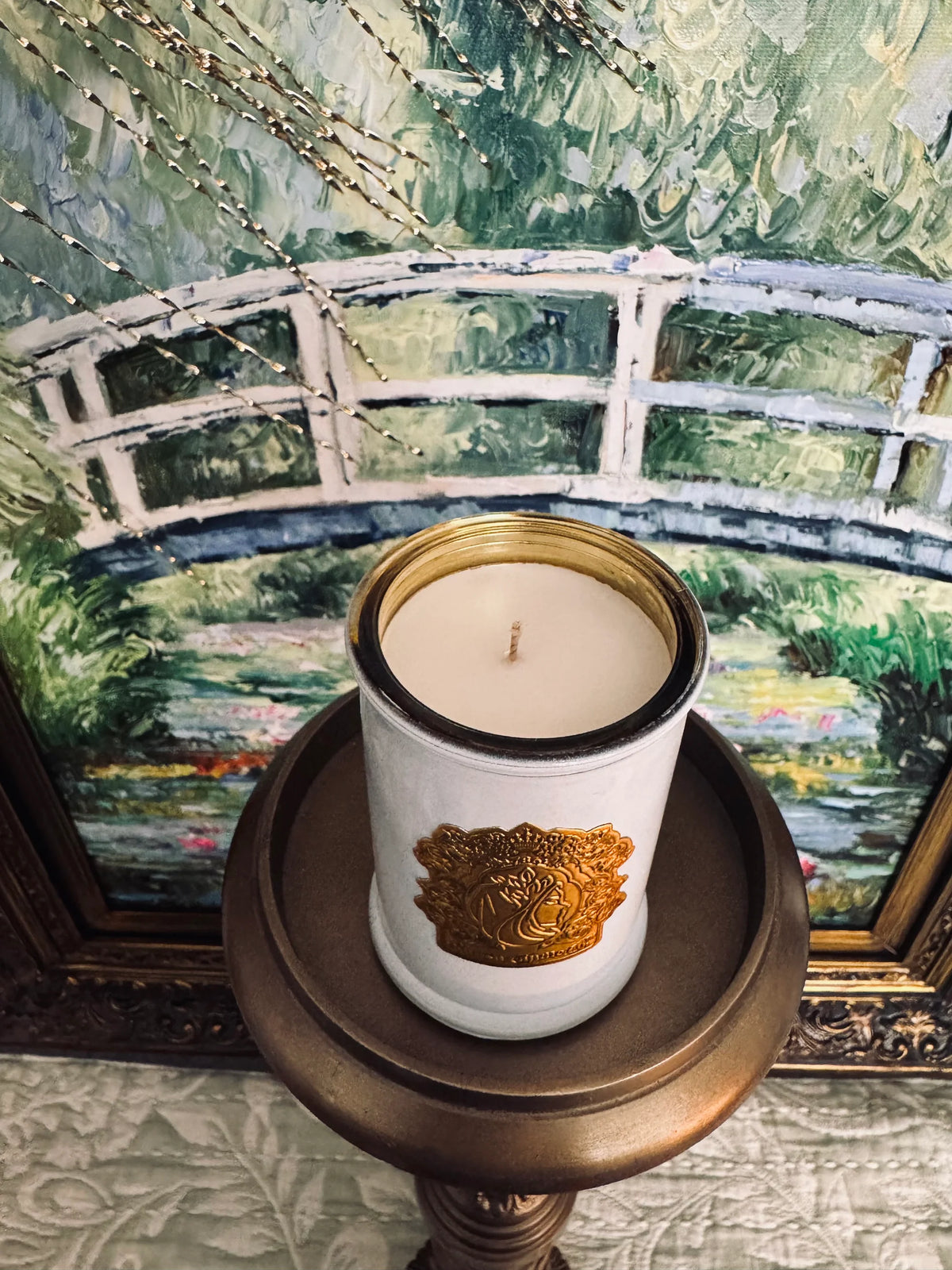 Khush Candle Petite Geste La Kisa Collection – White Lacquer Candle – 5 oz