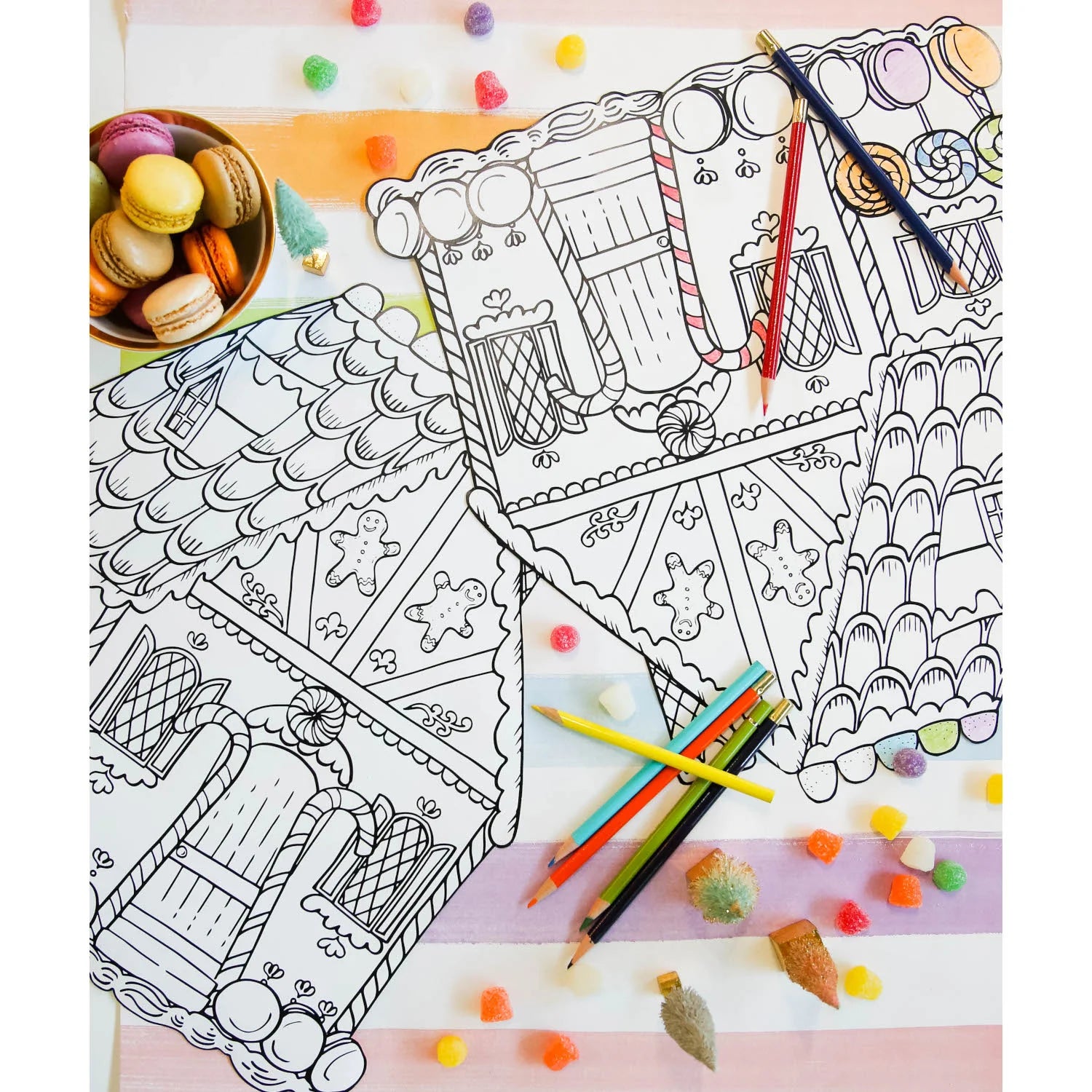 Hester & Cook Die-Cut Coloring Paper Placemats – Gingerbread House – Pack of 12