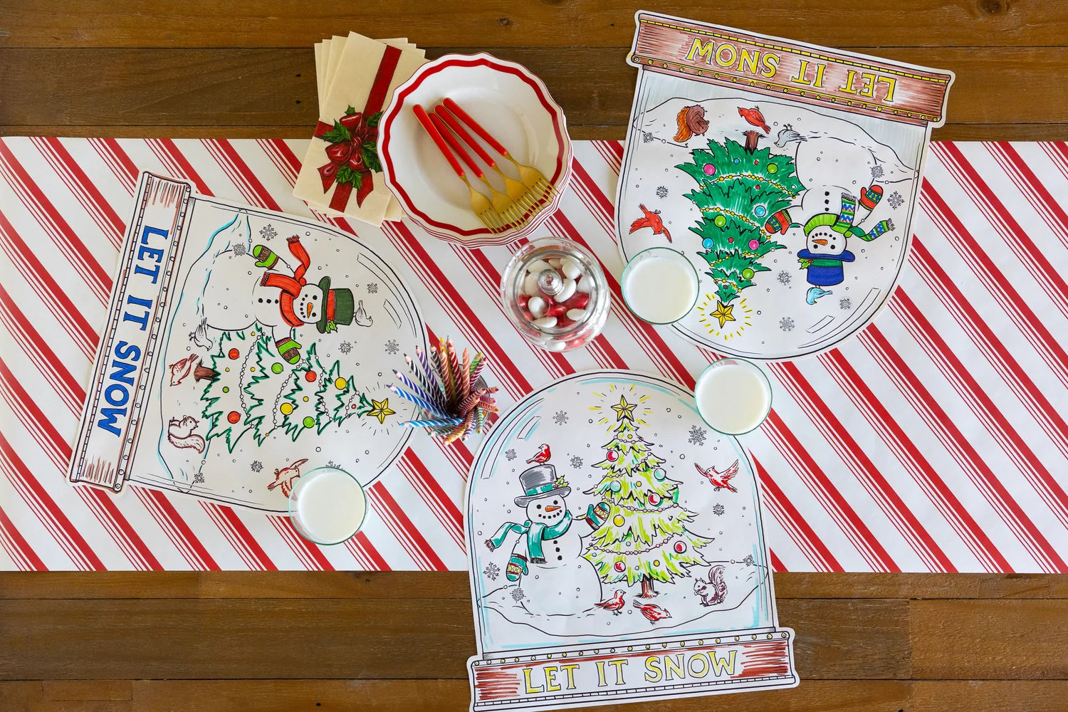 Hester & Cook Die-cut Coloring Paper Placemats – Snow Globe – 12 Pack