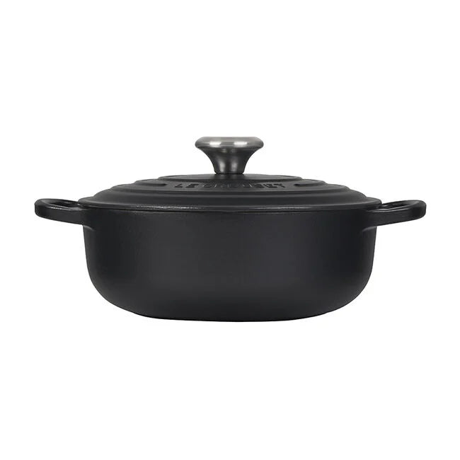 Le Creuset Signature Sauteuse Oven – 3.5QT – Licorice