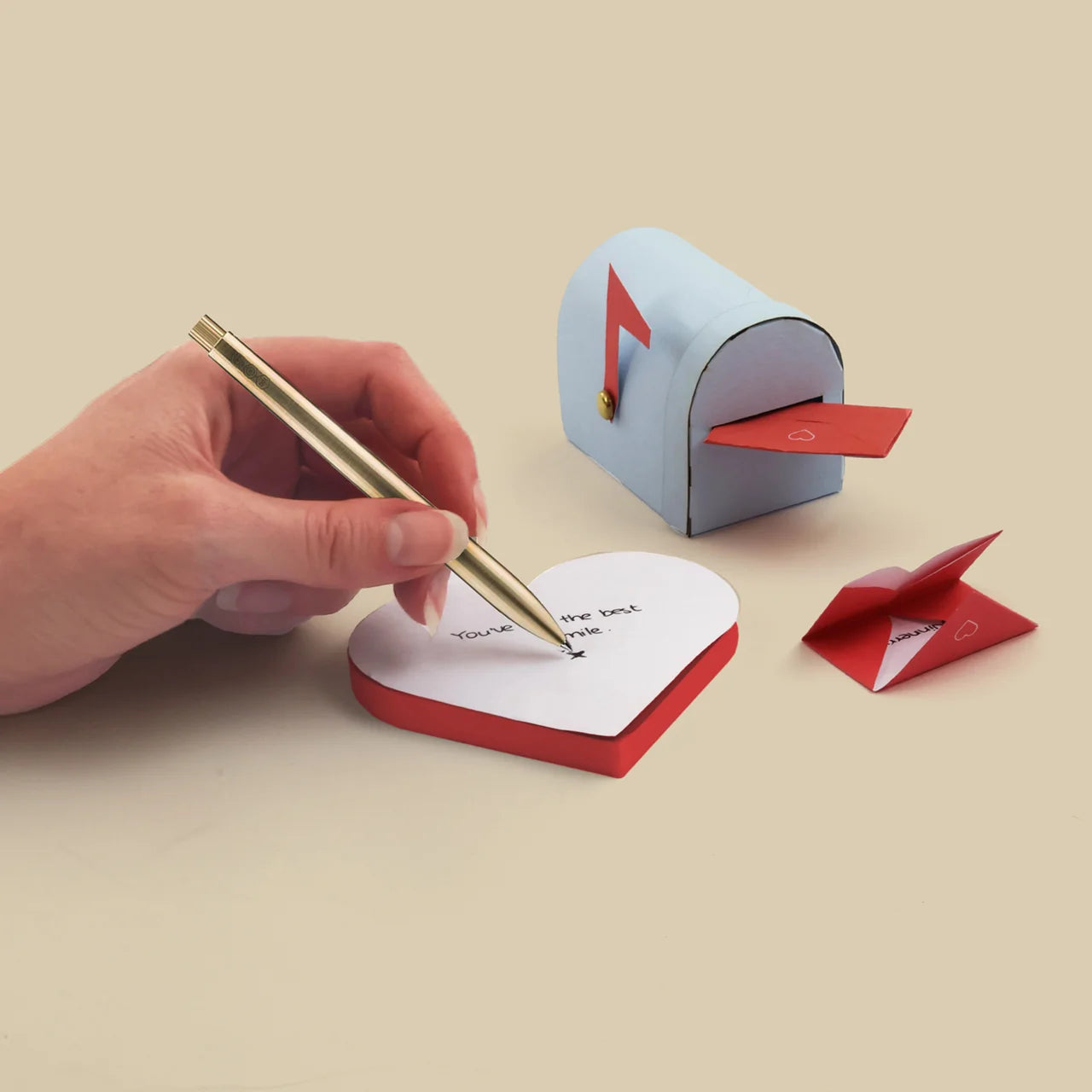 Pikkii Love Letters Heart Shaped Notepad & DIY Mini Mailbox Set
