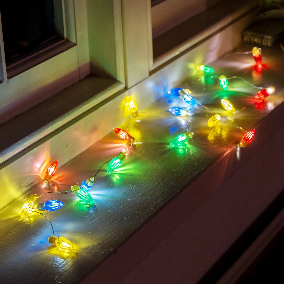 Retro Pop Bulb LED String Lights - 6.7'