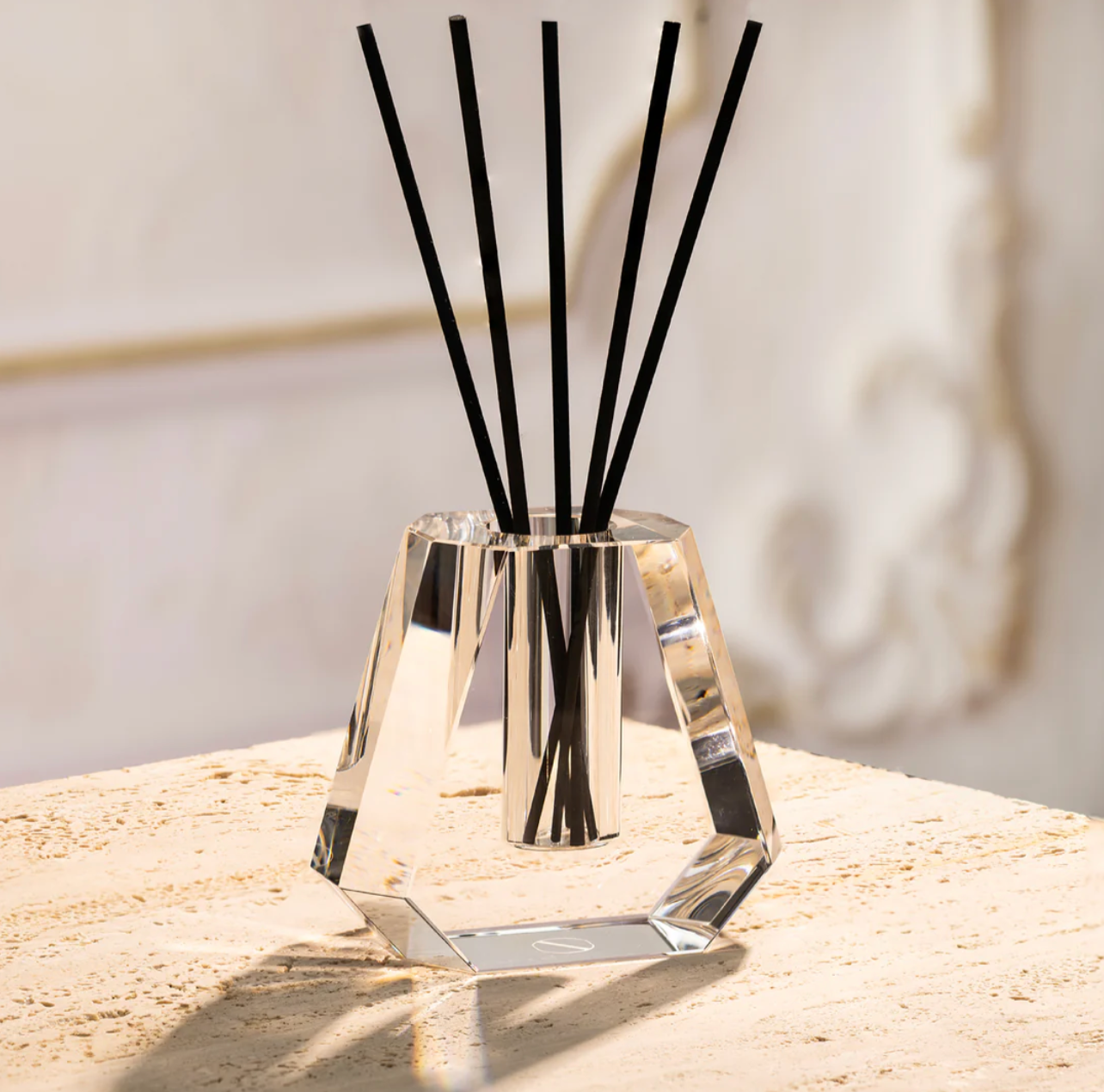Crystallo Prism Reed Diffuser – 4oz. – Whispering Waves