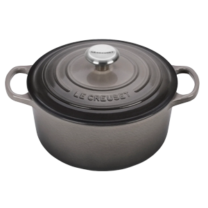 Le Creuset Round Dutch Oven – 3.5QT – Oyster