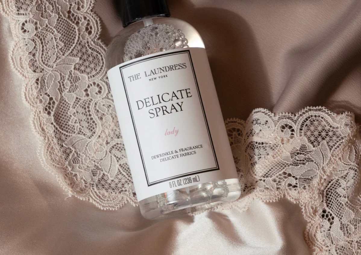 The Laundress Delicate Spray Wrinkle Release with a Sophisticated Soft Scent – 8oz