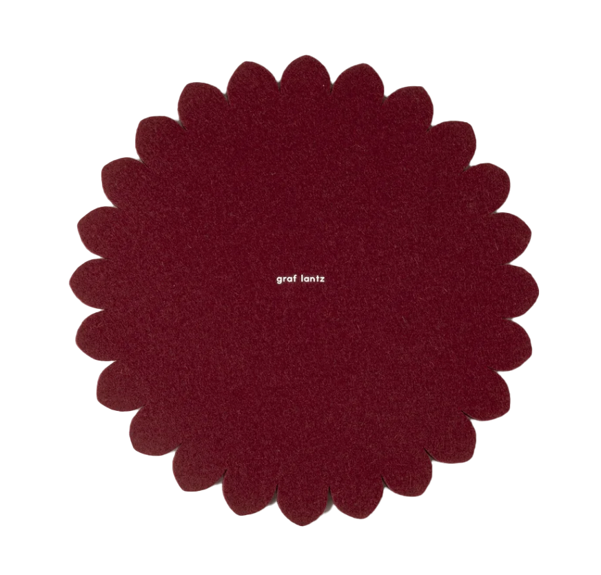 Graf Lantz Crest 10" Trivet – Burgundy