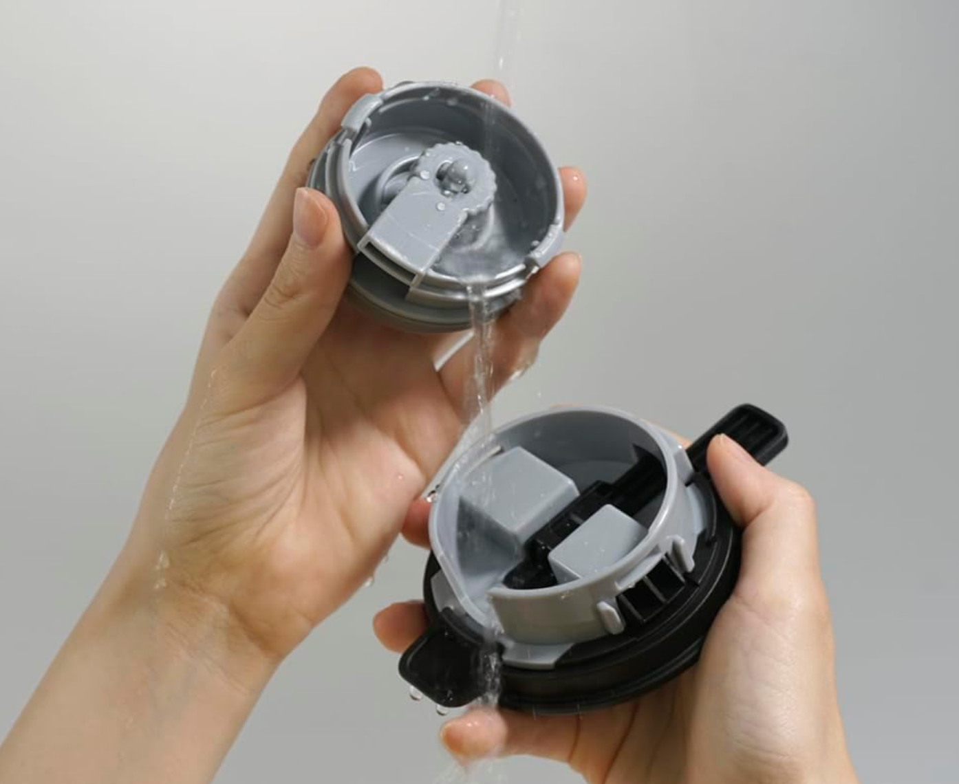 Hario Thermal Server with Ceramic Coating – 27oz. – Black