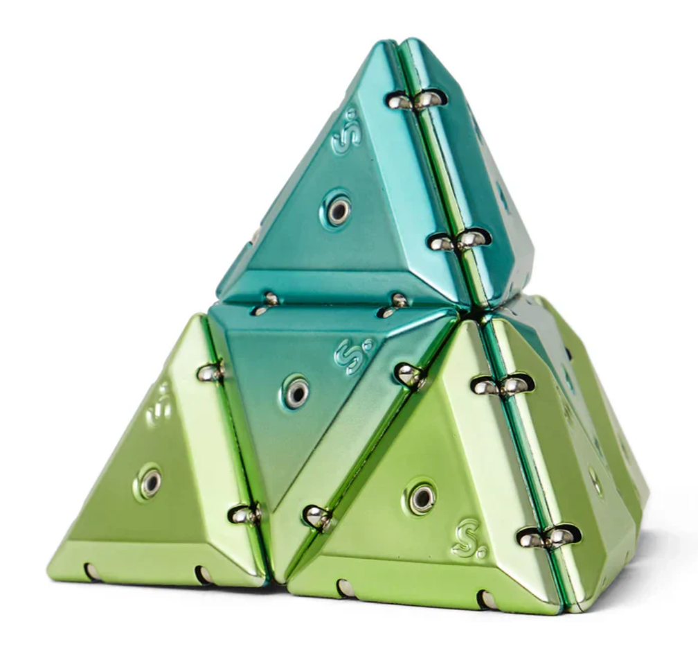Speks - Pyramid Chrome Rare Earth Magnet Toy – Gamma Green