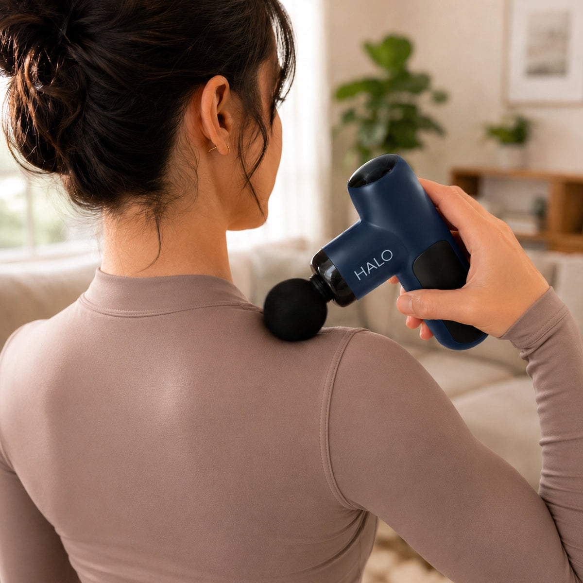 Halo Portable Compact Percussion Massager – 5.8" x 5"
