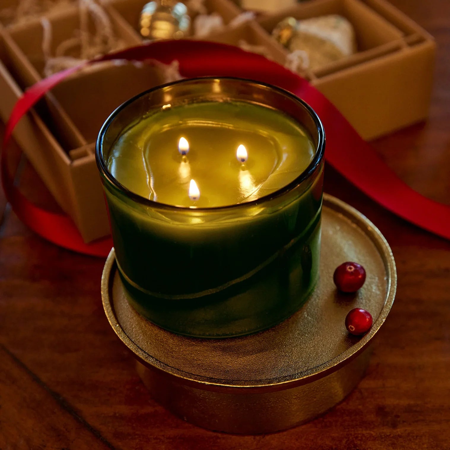 Thymes Frasier Fir Poured Candle – Green 3-Wick Candle – 17 oz