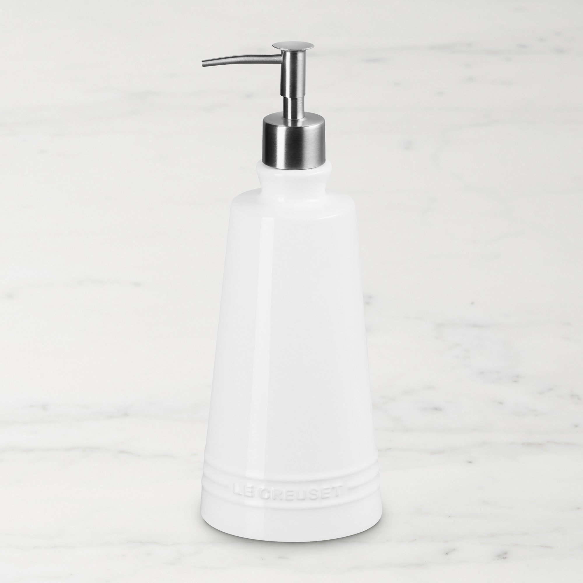 Le Creuset Stoneware Signature Soap Dispenser – 20-oz.– White – S