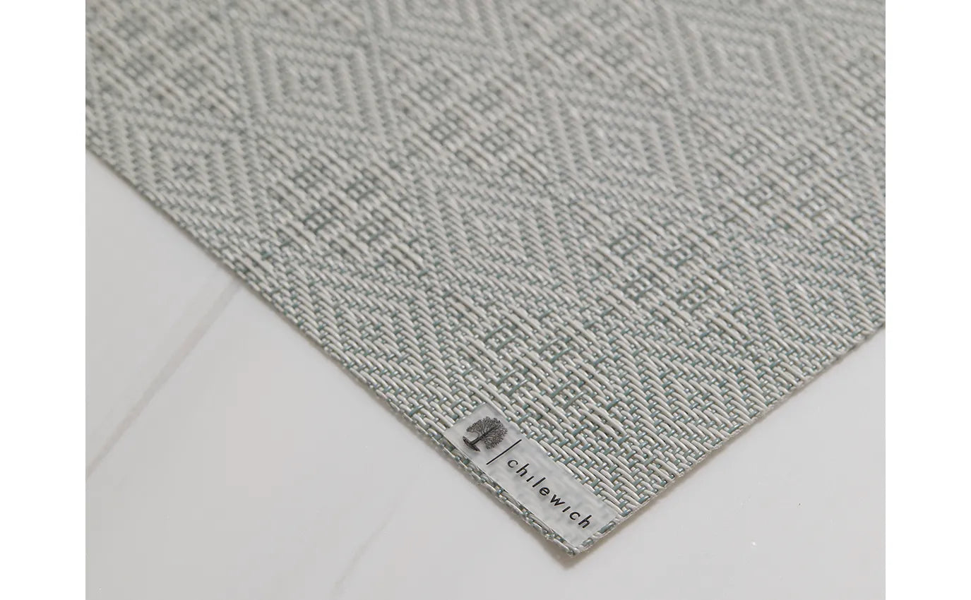 Chilewich Boxwood Geometric Lace Weave Rectangle Placemat – Abalone