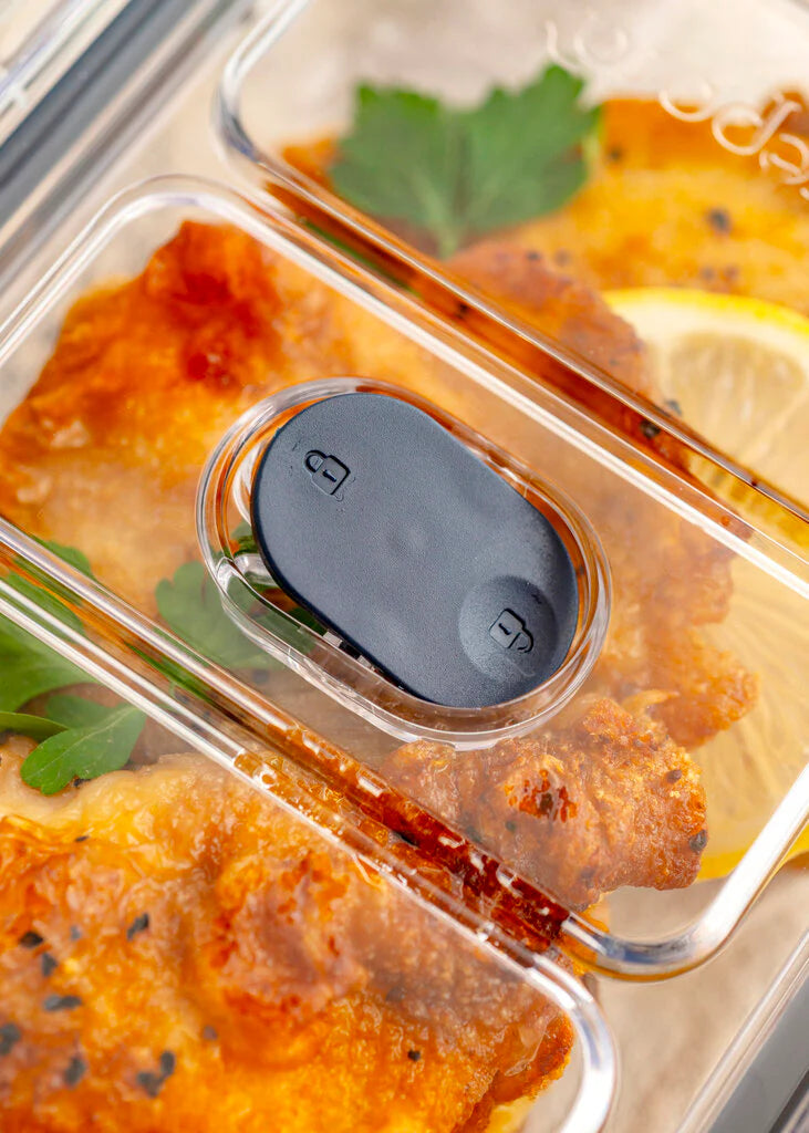 Prepara Latchlok Click Food Storage Container With Divider – 6.2 Cups